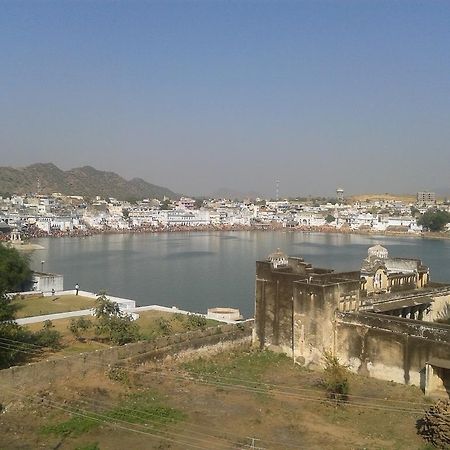 Pushkar Lake Palace Buitenkant foto